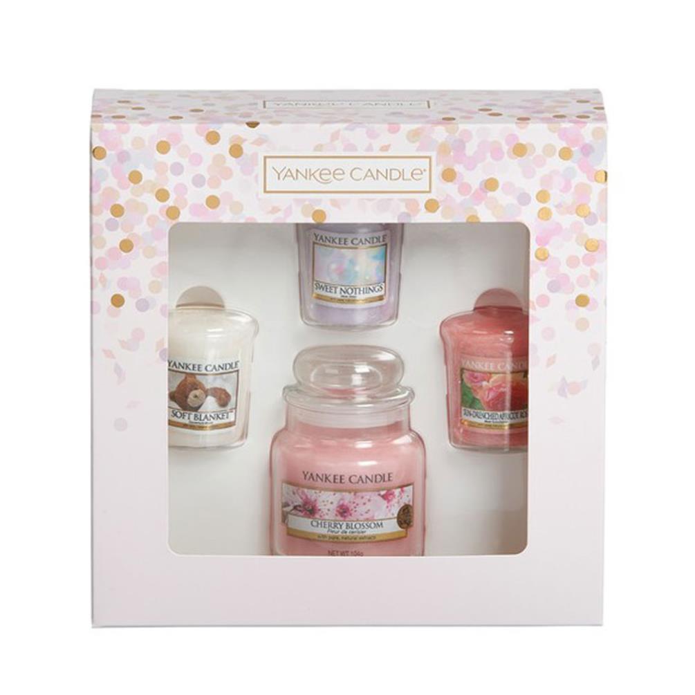 Yankee Candle 3 Votive Candles & Small Jar Gift Set £15.29